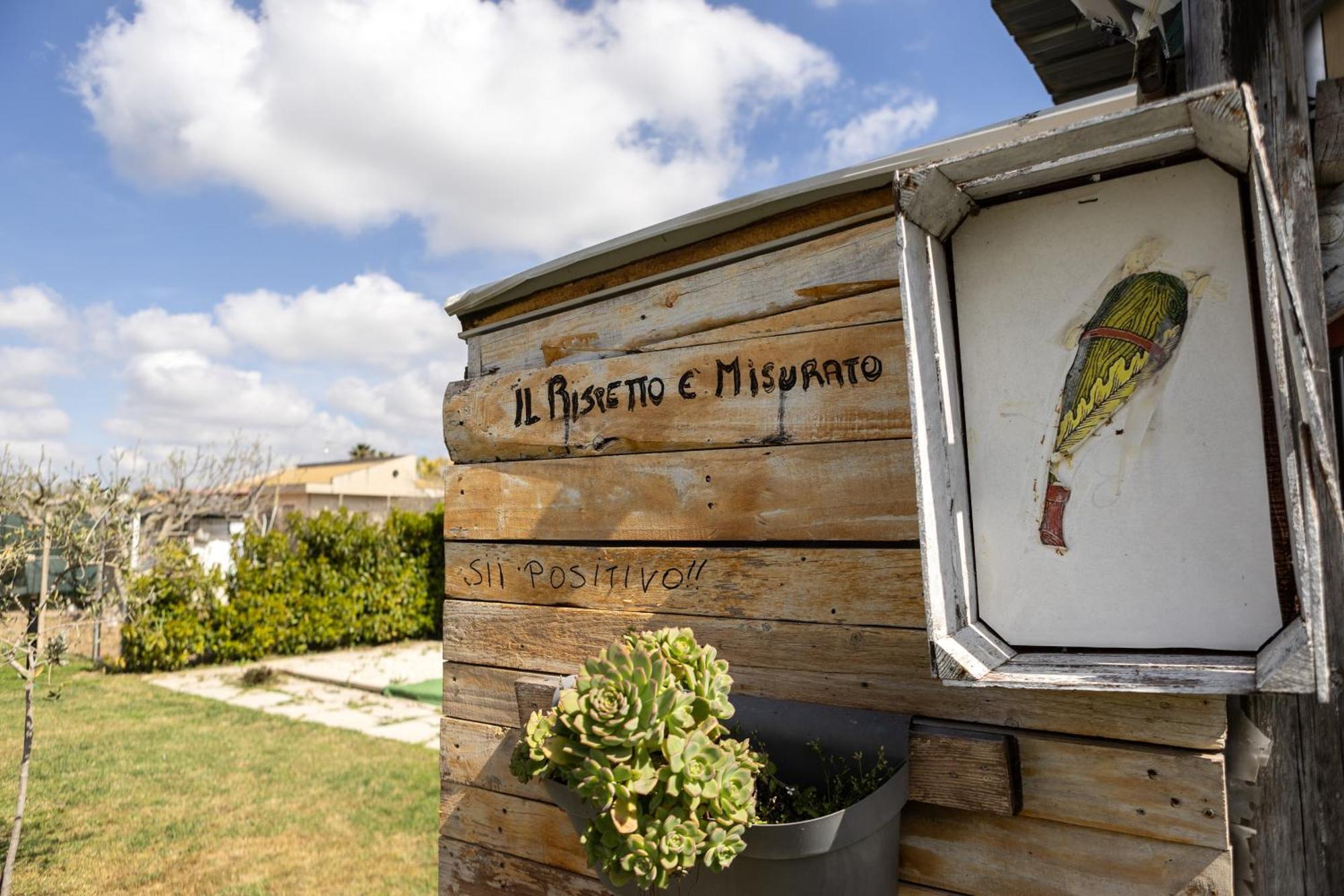 Hotel Filuvespri Comiso Exterior foto